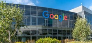 Read more about the article Google Stock Hits Record High as Competitor Growth and Market Moves Boost Confidence