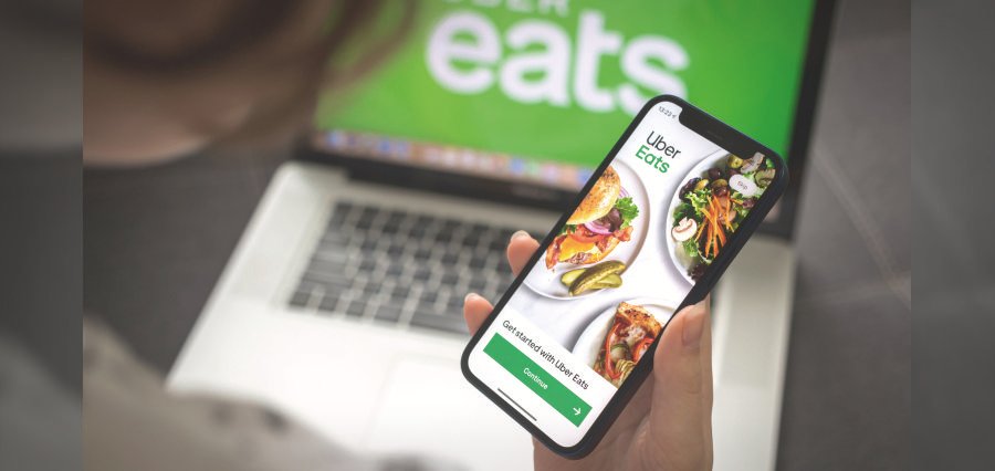 You are currently viewing Uber Eats Sees 20% Surge in Festive Grocery Orders, Launches New Features for Holiday Shoppers